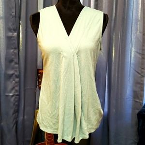 Dana Buchman Vneck Sleeveless Blouse
